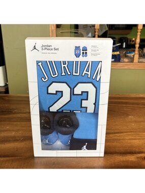 NEW Jordan Jumpman 23 Baby 6-12 Months Bodysuit Headband Booties 3 Piece Set